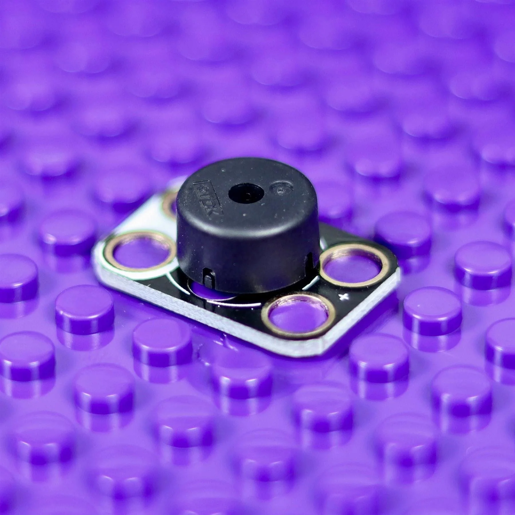 Piezoelectric Speaker Chip