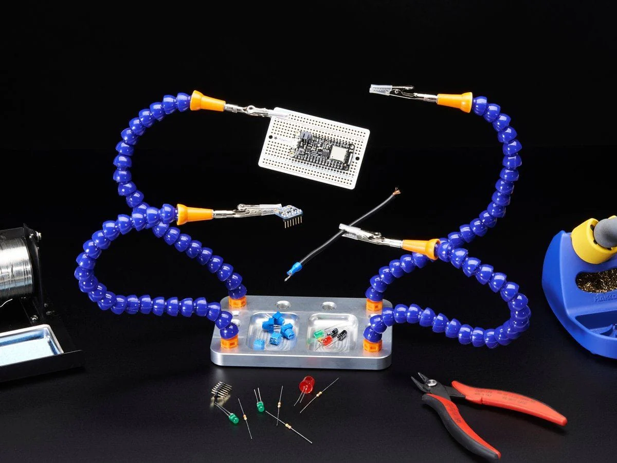 Super Fancy Third Hand Kit from Hobby Creek with Four Arms [Discontinued]